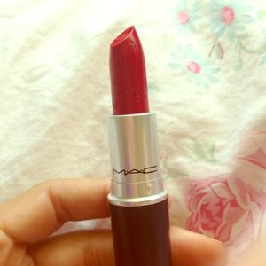 Riri Woo Lipstick
