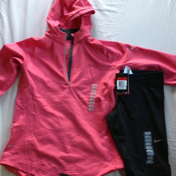 Nike Dri Fit running set
