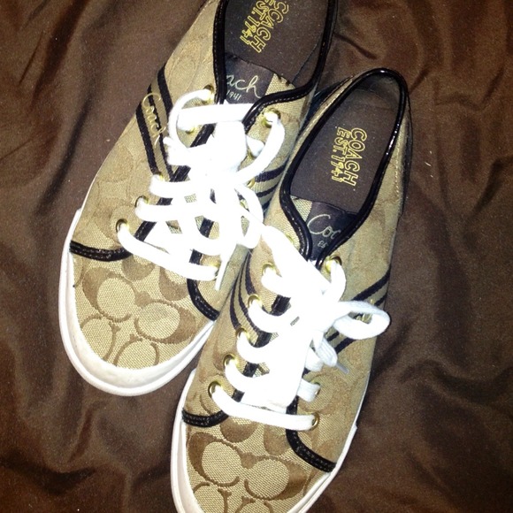 Coach shoes ❌❌SOLD❌❌