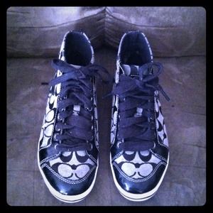 ⬇Reduced⬇ High top coach shoes