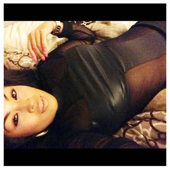 Mesh Black Top - Picture 3 of 3