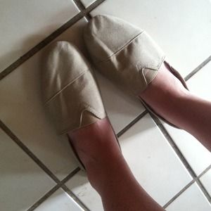 Cream Tom knock offs