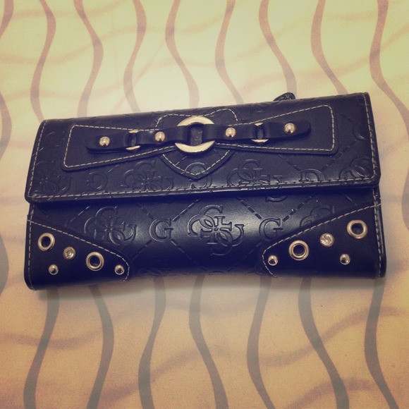 Guess Clutches & Wallets - Guess Black Wallet with cardholders
