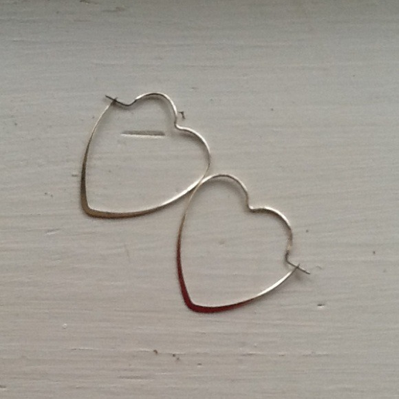 Heart dangle earrings