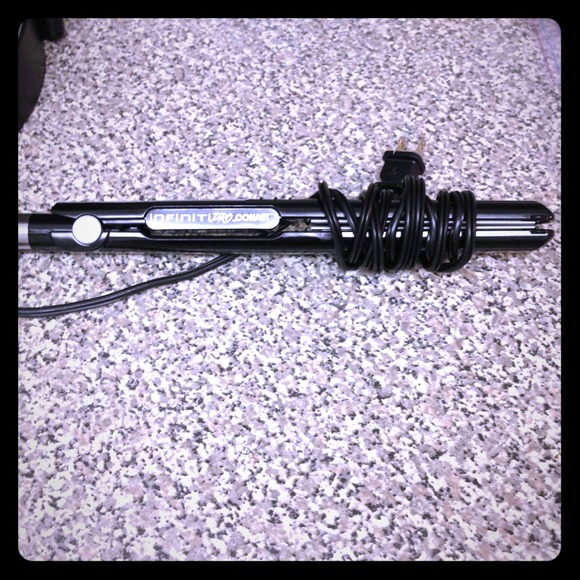 Conair hair straightener..