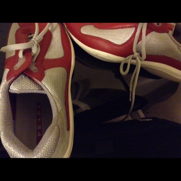 Male PRADA sneakers - Picture 3 of 4