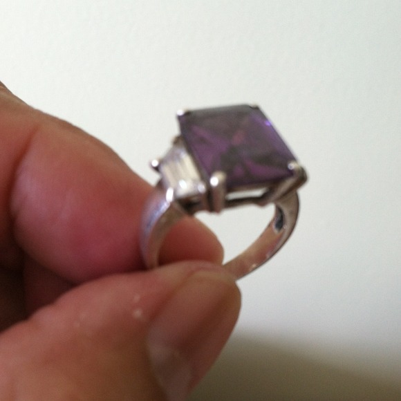 Bolivian  amethysts ring stamped 925 on sale - Picture 3 of 3