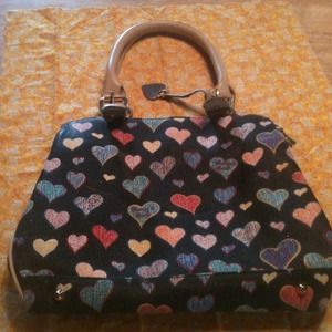 Dooney & Bourke heart bag