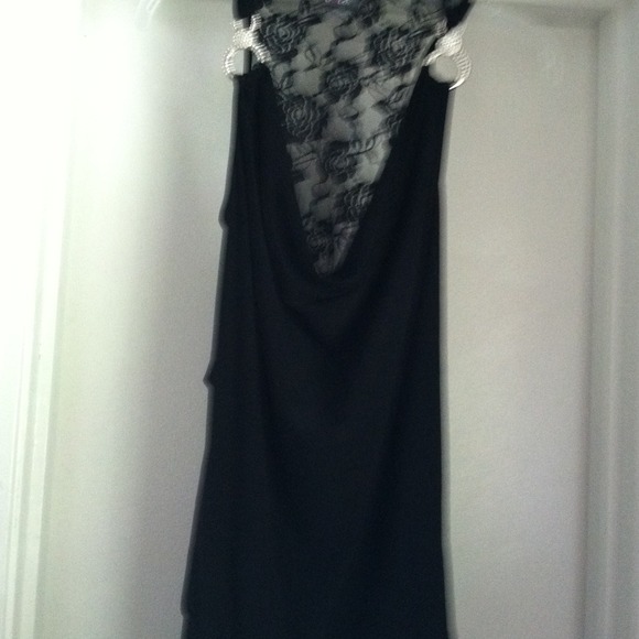 Black casual tank top