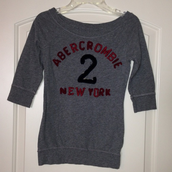 Grey half sleeve top
