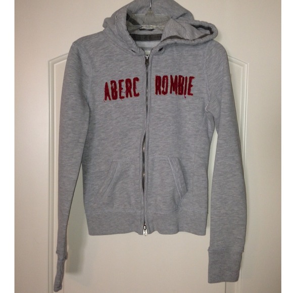 Grey hoodie with zipper on the front