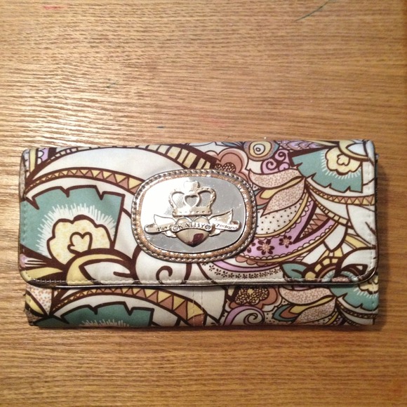 Kathy Van Zeeland Wallet