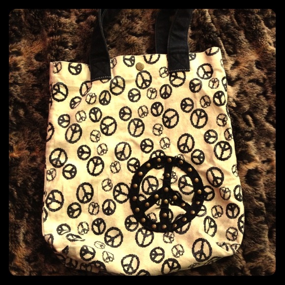 Cute peace sign bag!