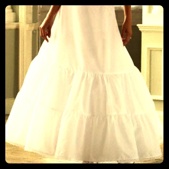 *~* SOLD!!! *~* Petticoat Slip