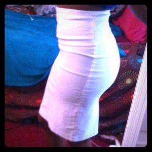 🆕White Long High Waisted Pencil Skirt🆕