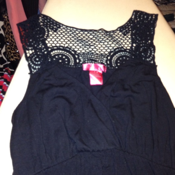 Sundress - Picture 2 of 2