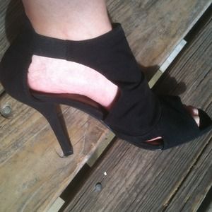 Black Cut Out Booties