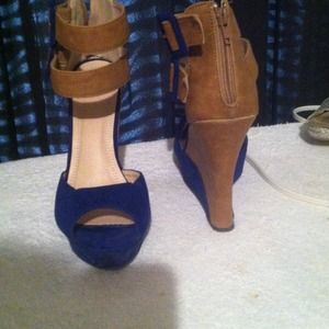 Wedge heels