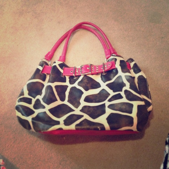 Giraffe print handbag