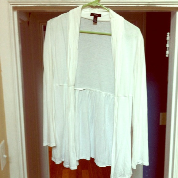 Light white cardign