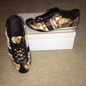 Coach "Kirby" sneaker