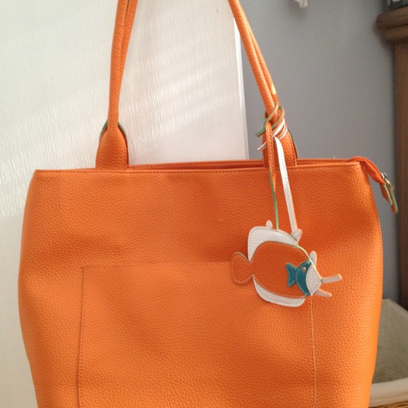 Reduced!!!!! Oversized vegan tote!