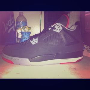 Black Cement Retro 4s