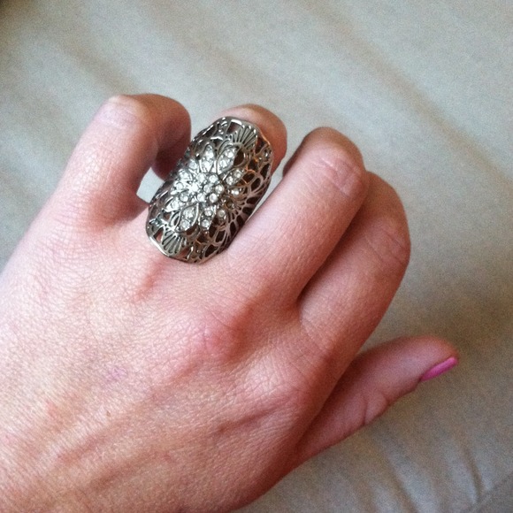 Amazon.com: Jeulia Floral Rings for Women 925 Sterling  🔴Bundled🔴 Silver & Rhinestone Floral Ring