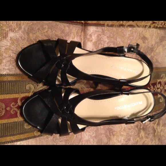 Summer Sandals. Size 7