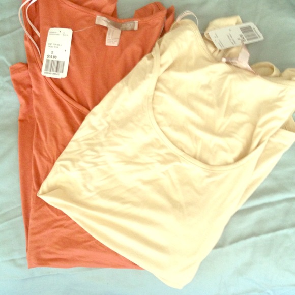 ❌Sold 2 forever 21 asymmetrical tops