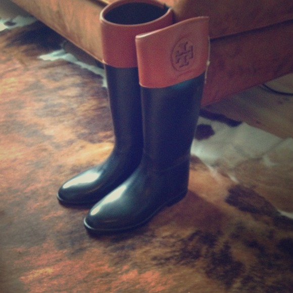 Tory Burch riding boots. Price Reduced!!