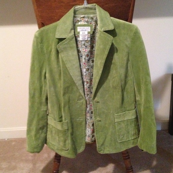 Green shade jacket.