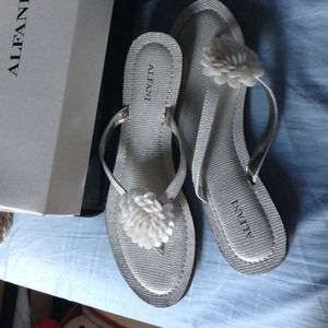 Alfani summer sandals😃