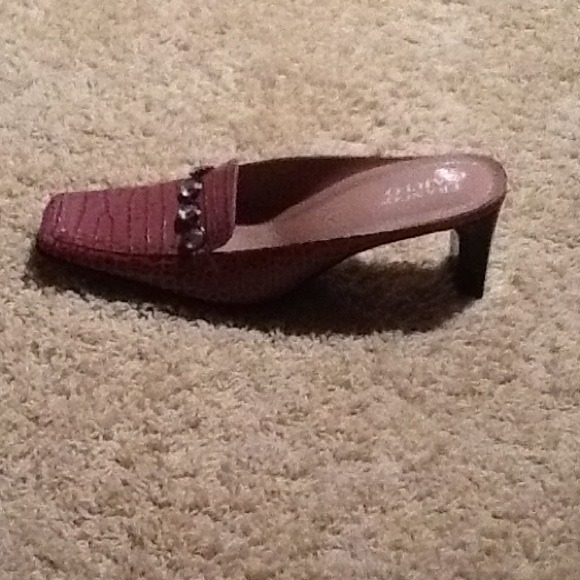 Shoes, shoes, shoes!