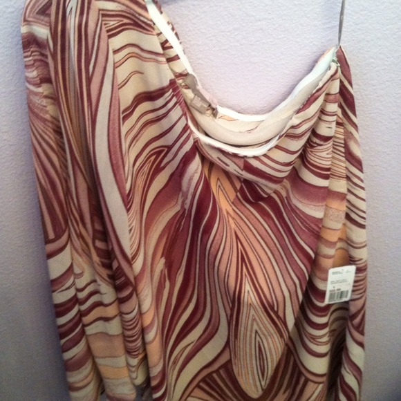 One shoulder flowy dress