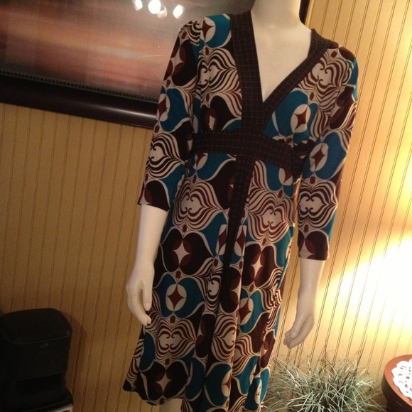 En Focus dress