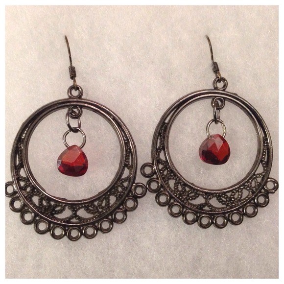 Antique gunmetal Earrings with Garnet center