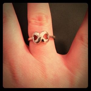 Infinity ring
