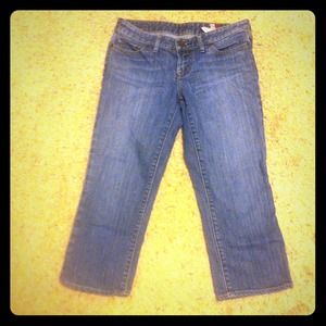 Express denim jean Capri pants size 4