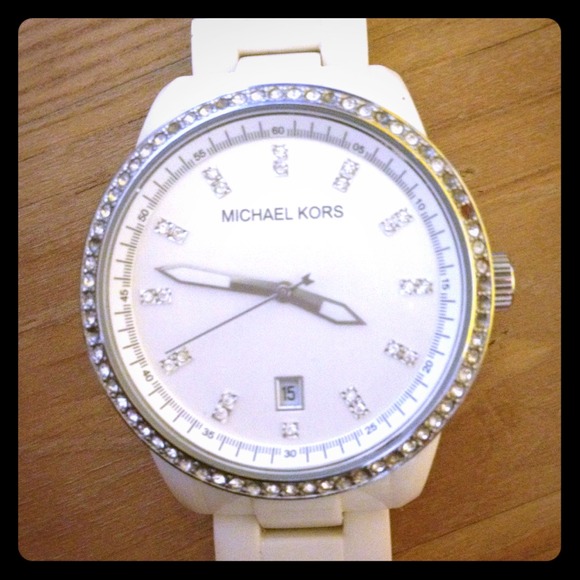 Bundle Michael Kors white watch MK-5204