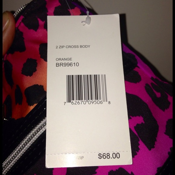 ❌SOLD❌Betsey Johnson 2 Zip Crossbody Orange - Picture 4 of 4