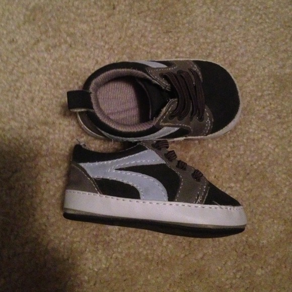 brand: carters size: up to 3months - Picture 3 of 3