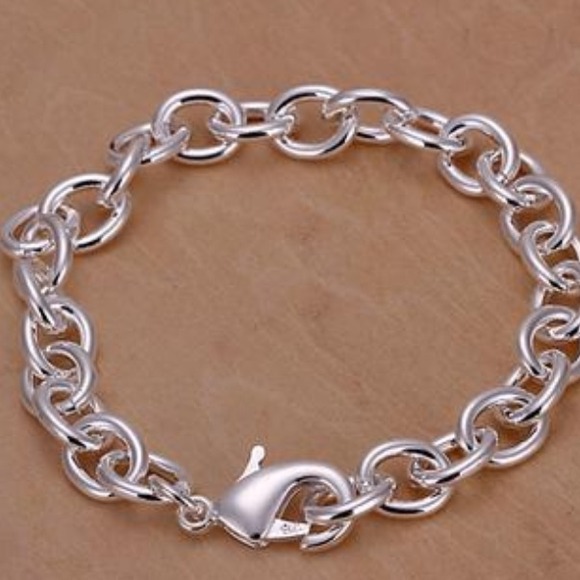 Beautiful  Sterling Silver Chain Bracelet