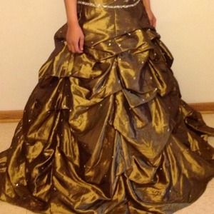 Beautiful Olive Prom Dress