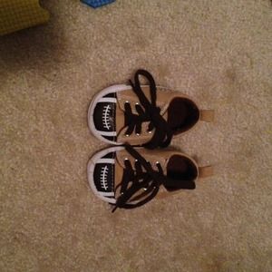 Baby boy football crib shoes🏈💙