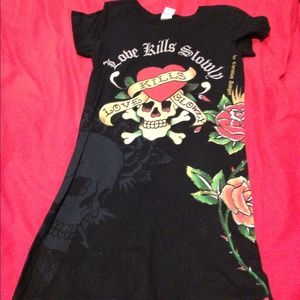 **SOLD**  Ed Hardy t shirt ($25)