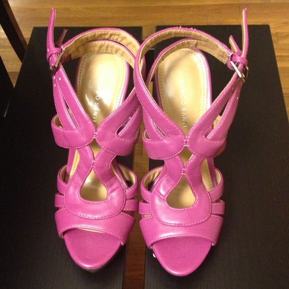 Fuchsia heels - Picture 3 of 3