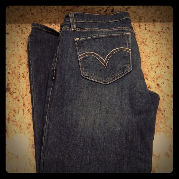 Levi's Denim Jeans/Vigoss Capris Bundle RESERVED