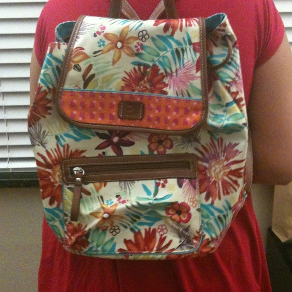 Plum back pack SOLD TO MY SISTER!!
