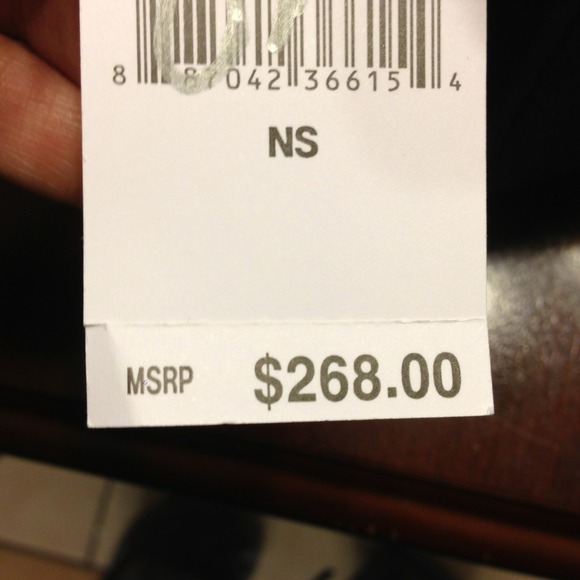 💟sold💟⬇⬇⬇Michael Kors Cadet Margo SM Messenger - Picture 4 of 4